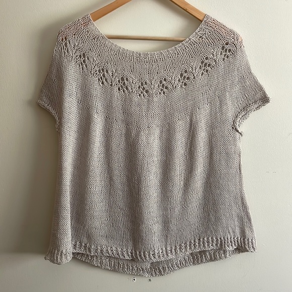 Tops - Hand knit tee